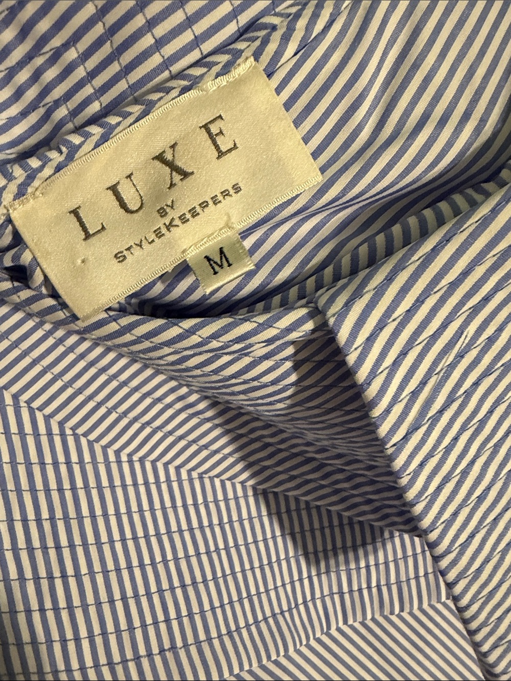 Luxe Stylekeepers Women’s Striped Ruffle Off-Shoulder Top Nautical Blue Medium - Picture 8 of 10
